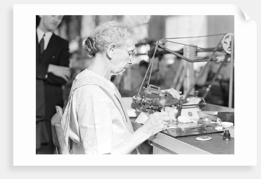 Lancaster, Pennsylvania - Hamilton Watch. Operation - polishing machine by Lewis Hine