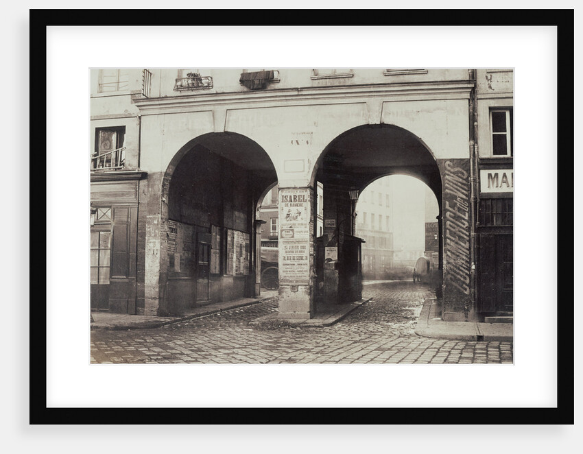 Les Deux-Portes. Vue prise de la rue des Innocents vers la rue de la Ferronnerie. by Charles Marville