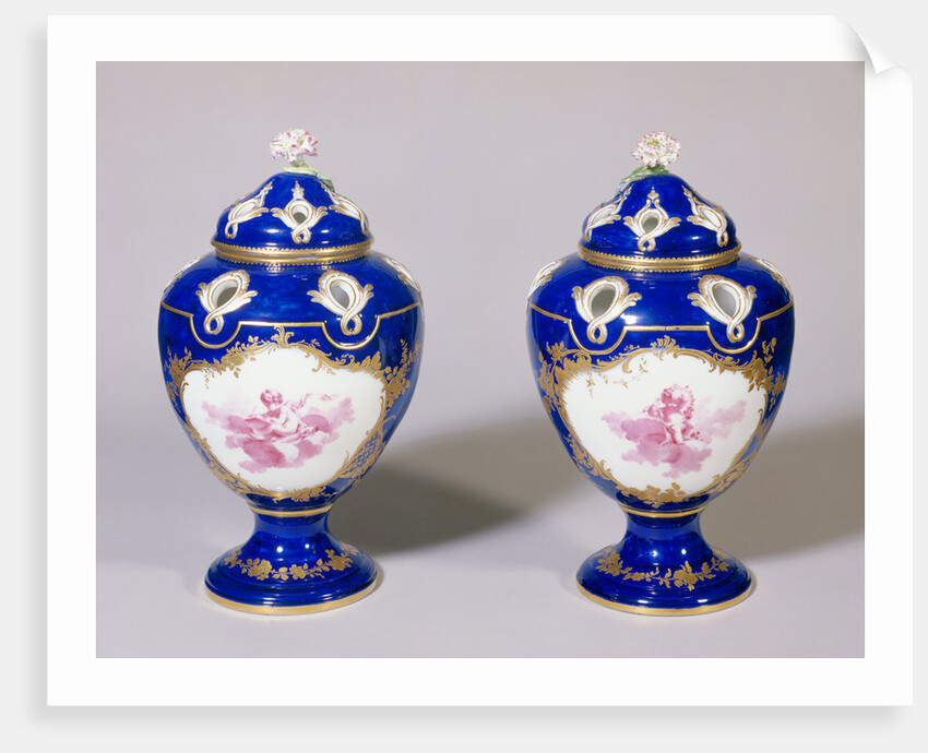 Pair of Potpourri Vases (potspourris Pompadour, troisième grandeur) by Jean-Claude Duplessis père