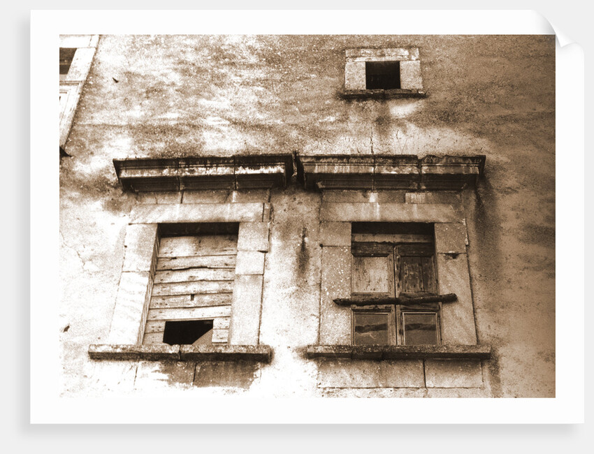 General views, Castelvecchio Calvisio, L'Aquila, Abruzzo by Anonymous