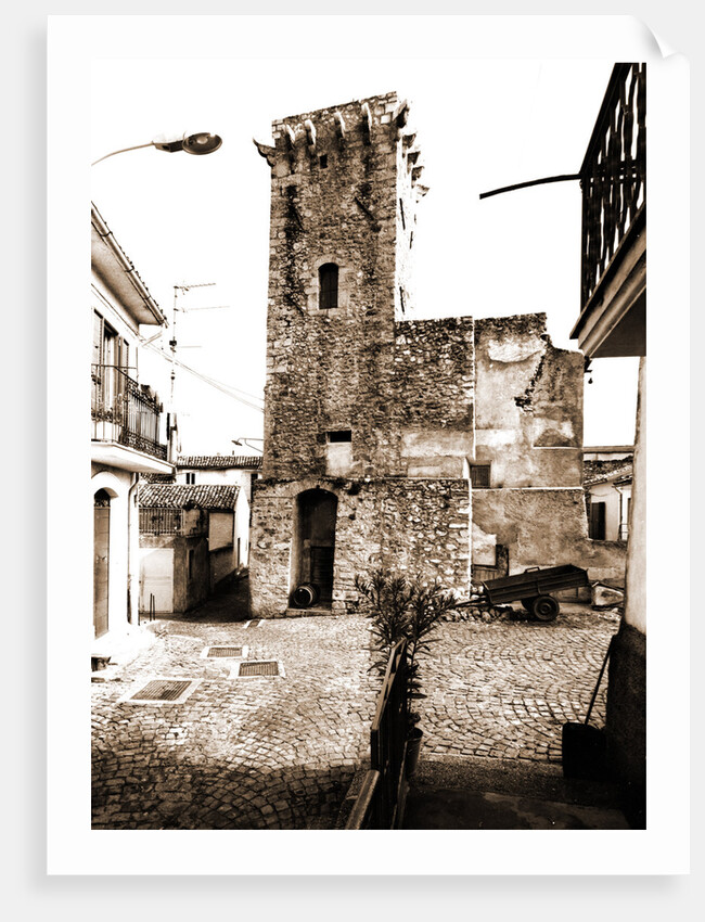 Centro Storico, Civitaretenga, Abruzzo by Anonymous