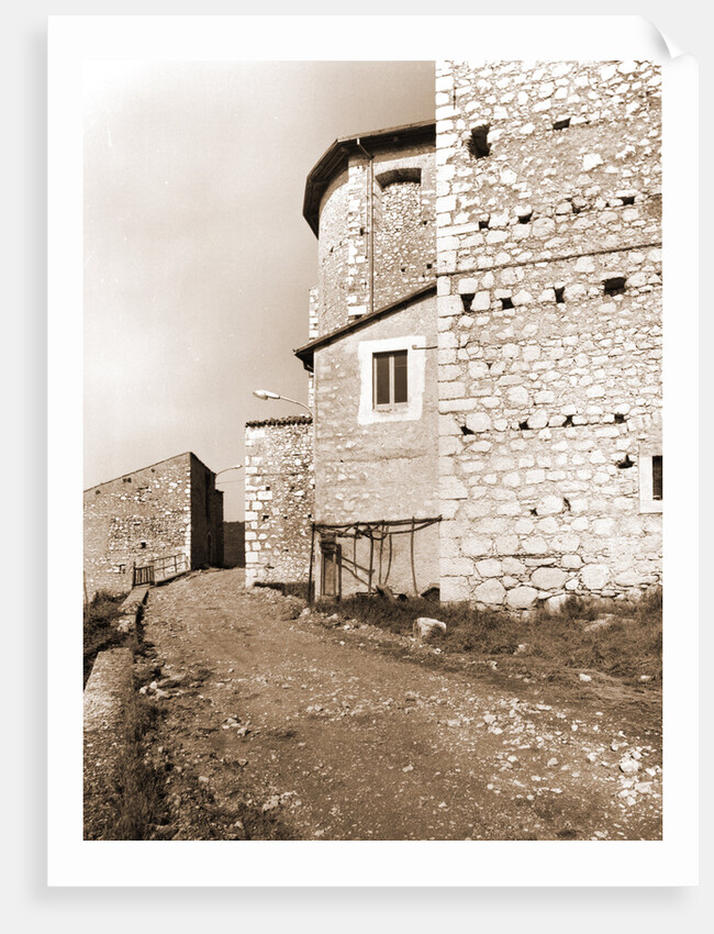 S. Nicola, Prata d'Ansidonia, L'Aquila, Abruzzo by Anonymous