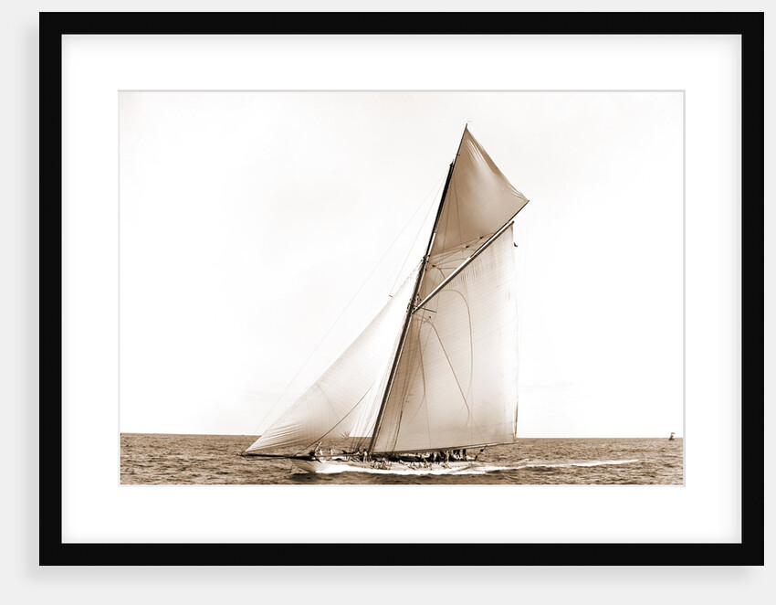 Columbia setting spinnaker boom, Oct. 3, 1899 by Anonymous
