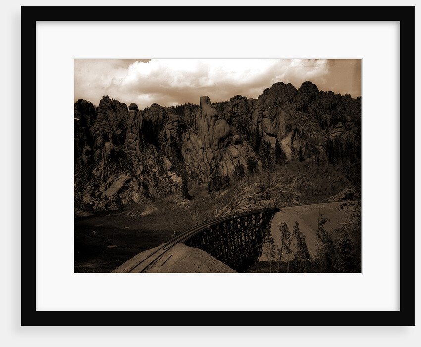 Cathedral Park near Clyde, C.S.& C.C. by Anonymous