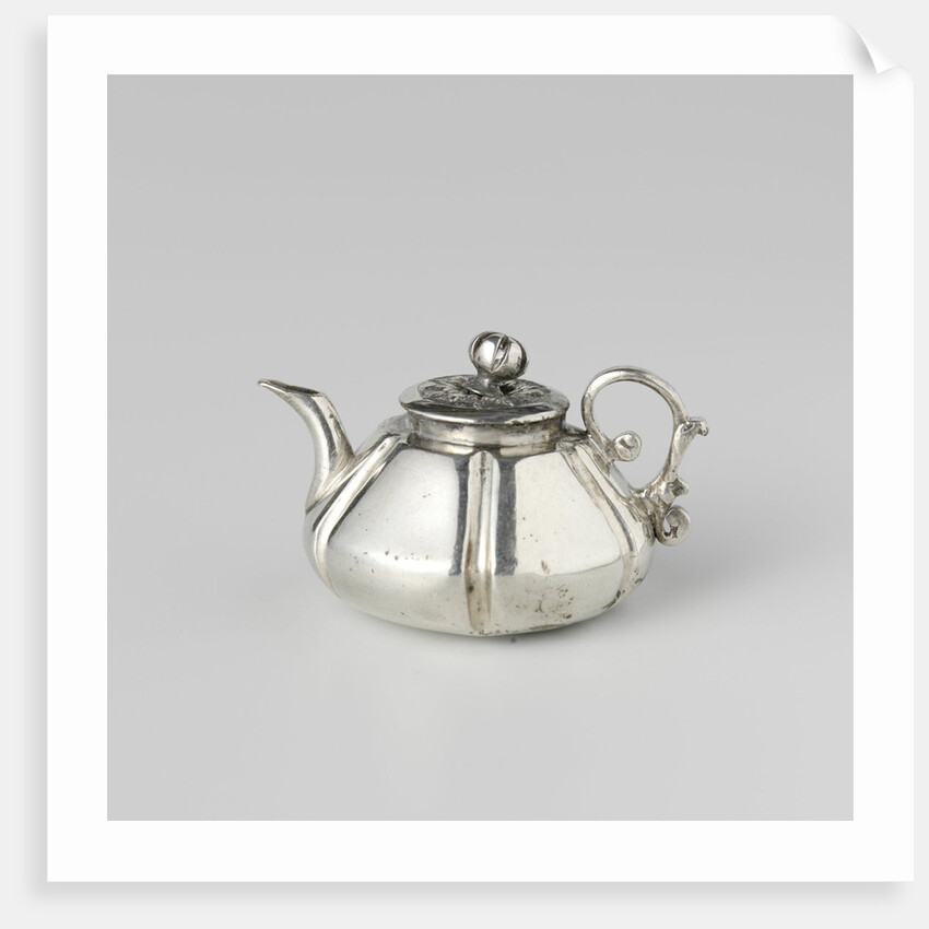 Teapot by Frederik van Strant I