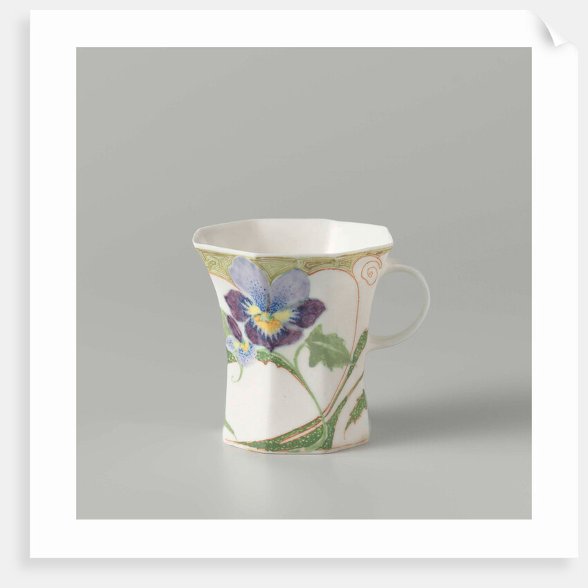 Cup, part of a set, painted with violins by C.W.J. 't Hart