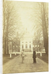 Palace Huis ten Bosch, with two men standing in the driveway, The Hague by Anonymous