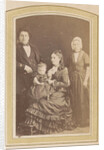 Photo album of a Dutch family with 168 cartes-de-visite and cabinet pictures by C.W. Bauer