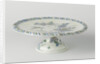 Cakestand, around on foot, multicolor painted with flowers and flying bird by Anonymous
