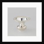 Spittoon silver with chased flowers and leaves by Anonymous