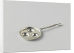Evenveeltjespan, Circular pan with equal compartments by Jan Borduur