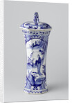 Garniture with three vases and two beaker vases by De Drie Posteleyne Astonne