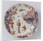 Round dish polychrome painted earthenware with Japanese decor by Anonymous