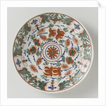 Plate polychrome faience painted with flower decoration by Anonymous