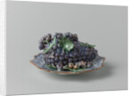 Terrine, in the form of a bunch of grapes, Blankenburg by Arie Blankers