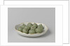 Dish with scalloped edge and twelve figs imposed by Arie Blankers
