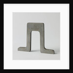 Cross section of a hollow iron long connection by Anonymous