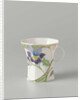 Cup, part of a set, painted with violins by C.W.J. 't Hart