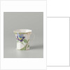 Cup, part of a set, painted with violins by C.W.J. 't Hart