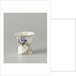 Cup, part of a set, painted with violins by C.W.J. 't Hart