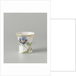 Cup, part of a set, painted with violins by C.W.J. 't Hart