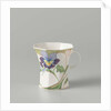 Cup, part of a set, painted with violins by C.W.J. 't Hart