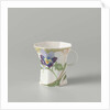 Cup, part of a set, painted with violins by C.W.J. 't Hart