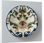 Plate painted with standing vegetative motif by Wilhelmus Petrus Hartgring