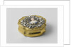 Snuffbox with a breast ornament with a portrait of Queen Mary, Henri La Pierre by Anonymous