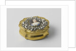 Snuffbox with a breast ornament with a portrait of Queen Mary, Henri La Pierre by Anonymous