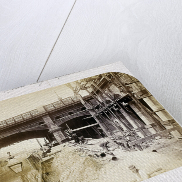 Holborn Viaduct, London by Anonymous