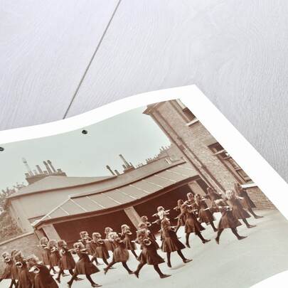 Exercise class, Buckingham Street School, Islington, London, 1906 by Unknown