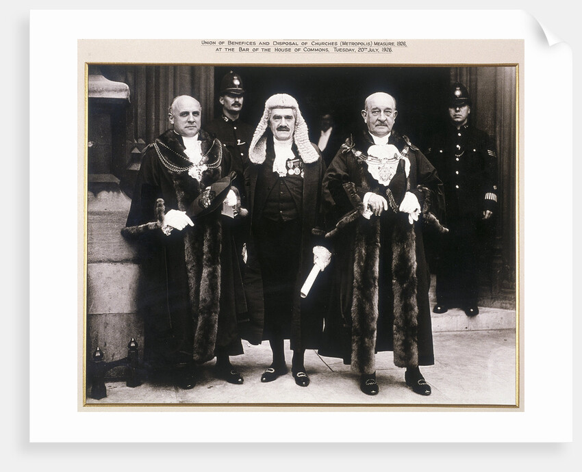 Sheriffs of the City of London presenting a petition at the House of Commons, London by Anonymous
