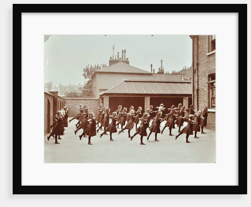 Exercise class, Buckingham Street School, Islington, London, 1906 by Unknown