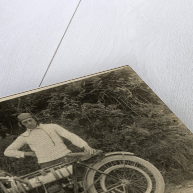 Dougie M. Brown posing with Humber machine number 82 (registration MN 11), 1914 (?) TT (Tourist Trophy) by Anonymous