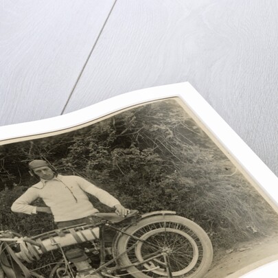 Dougie M. Brown posing with Humber machine number 82 (registration MN 11), 1914 (?) TT (Tourist Trophy) by Anonymous