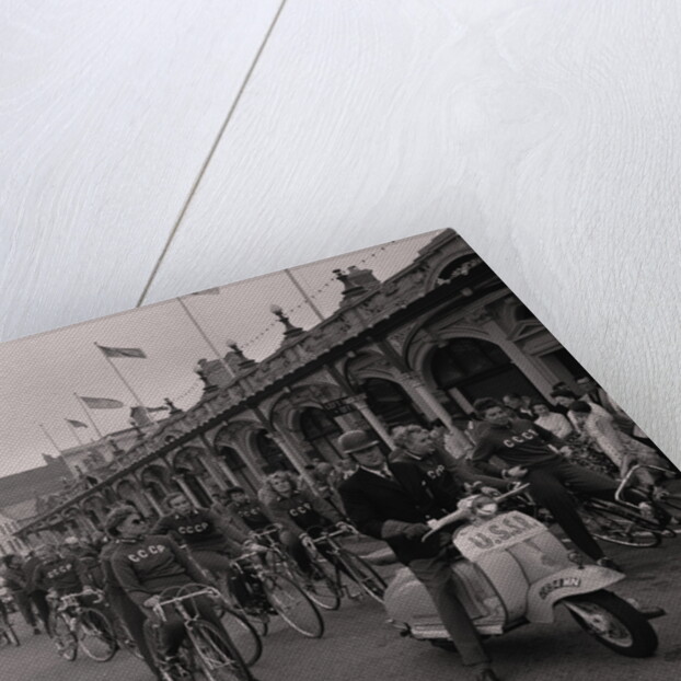 Women cycle champions, Douglas Promenade by Manx Press Pictures