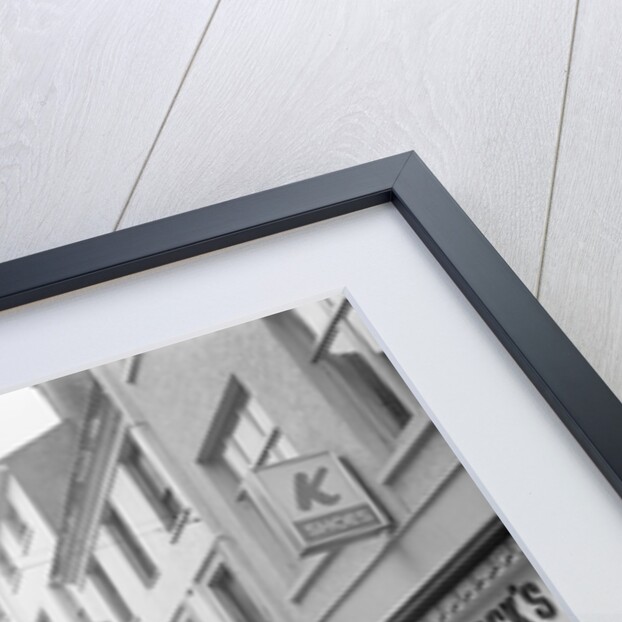 'Big Sam' cherry-picker, Strand Street, Douglas by Manx Press Pictures