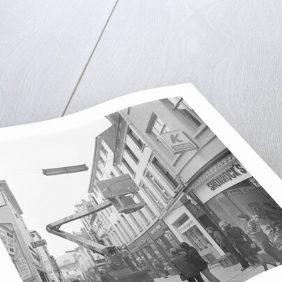 'Big Sam' cherry-picker, Strand Street, Douglas by Manx Press Pictures