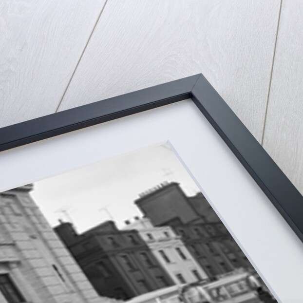 Coach party, Crescent Cinema, Douglas by Manx Press Pictures