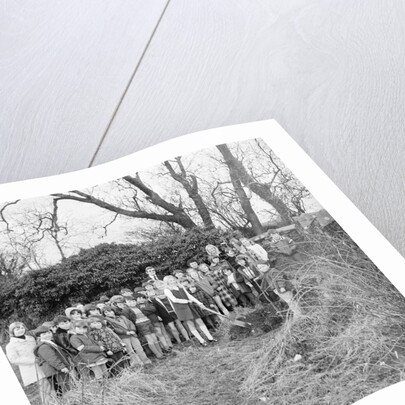 Kewaigue tree planting by Manx Press Pictures