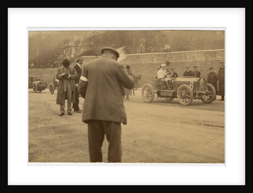 W.T. Clifford Earp in a Napier, 1904 Gordon Bennett Trials by Anonymous