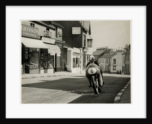 Tarquino Provini aboard MV Agusta (number 6), 1958 250 TT (Tourist Trophy) by T.M. Badger