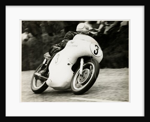 Mike Hailwood, TT (Tourist Trophy) rider, riding as a privateer in Ecurie Sportive colours by T.M. Badger