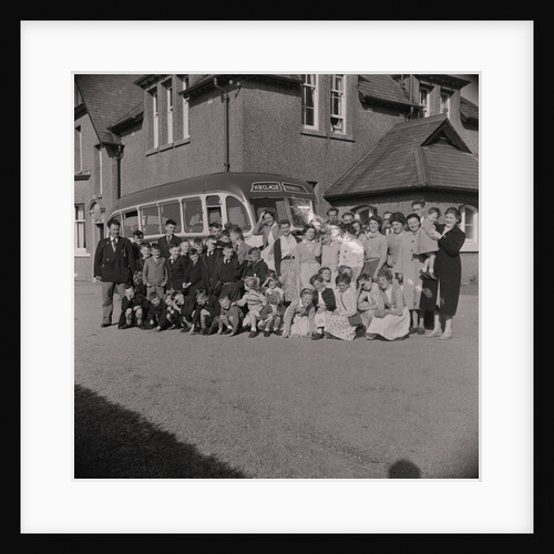 Children's home coach trip by Manx Press Pictures