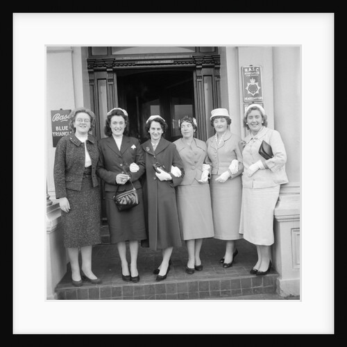 'Wedding Girls' by Manx Press Pictures