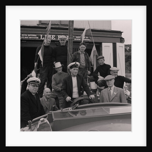 Lifeboat crew and launch by Manx Press Pictures