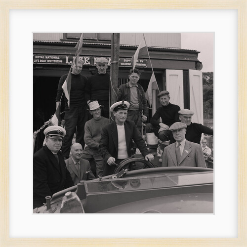 Lifeboat crew and launch by Manx Press Pictures
