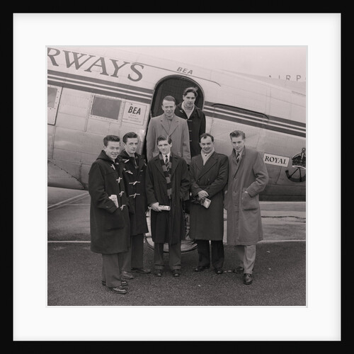 Cross country teams at Ronaldsway airport by Manx Press Pictures