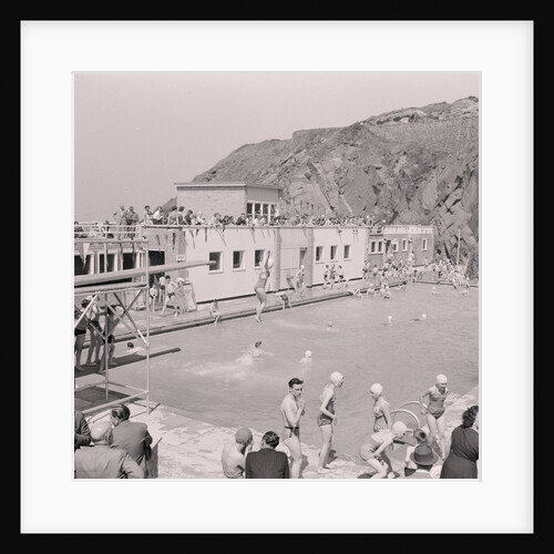 Opening of Peel outdoor swimming pool by Manx Press Pictures